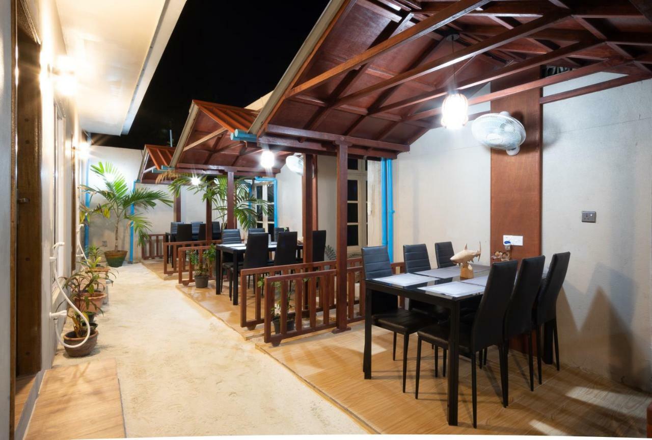 Starry Night At Ukulhas Hotell Eksteriør bilde