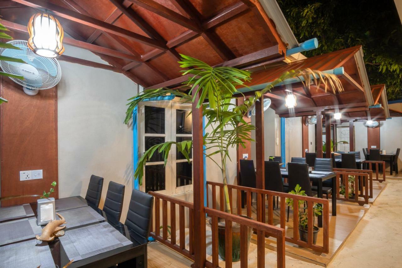 Starry Night At Ukulhas Hotell Eksteriør bilde
